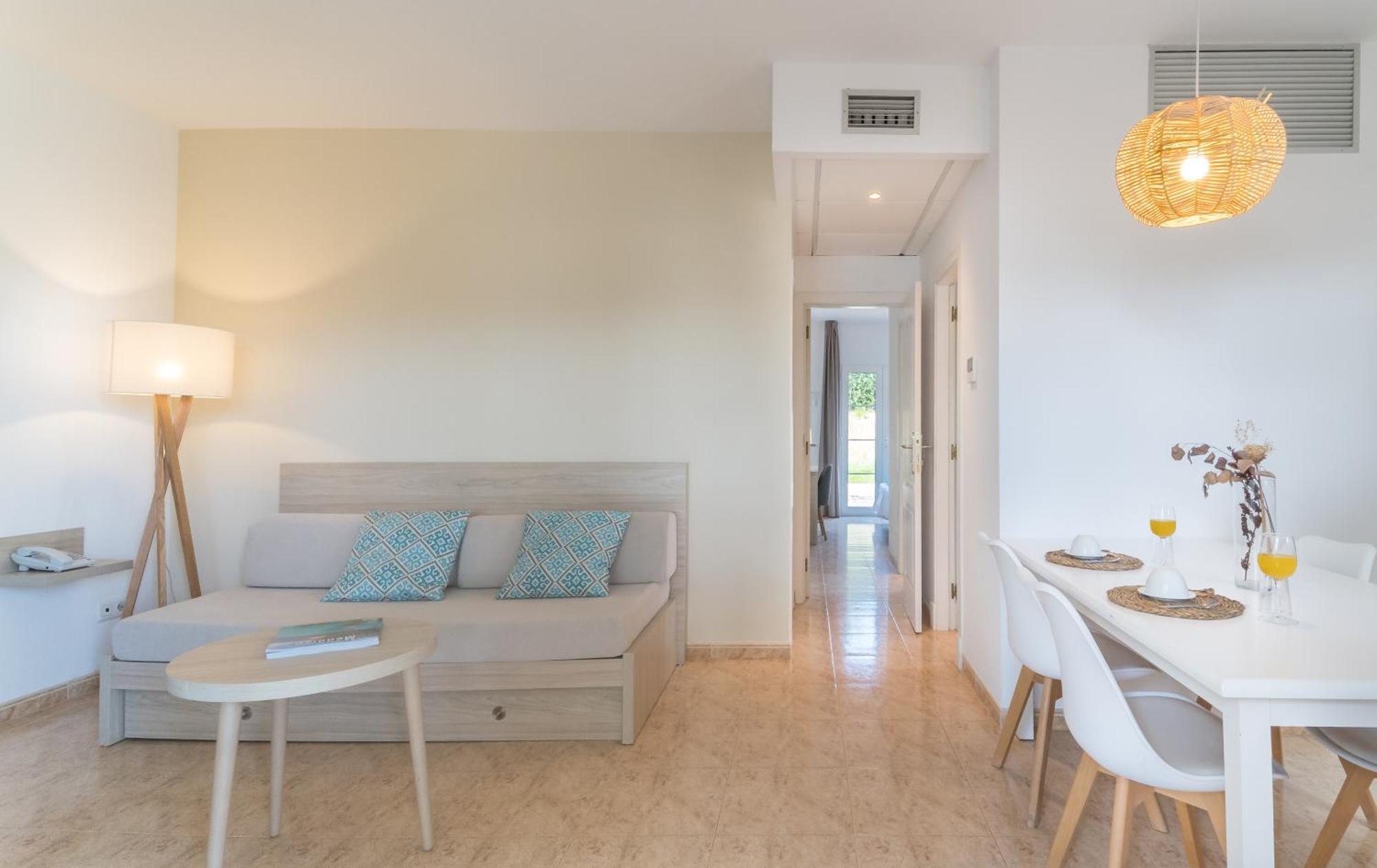 Na Macaret Hotel Moon Dreams Marina Parc מראה חיצוני תמונה