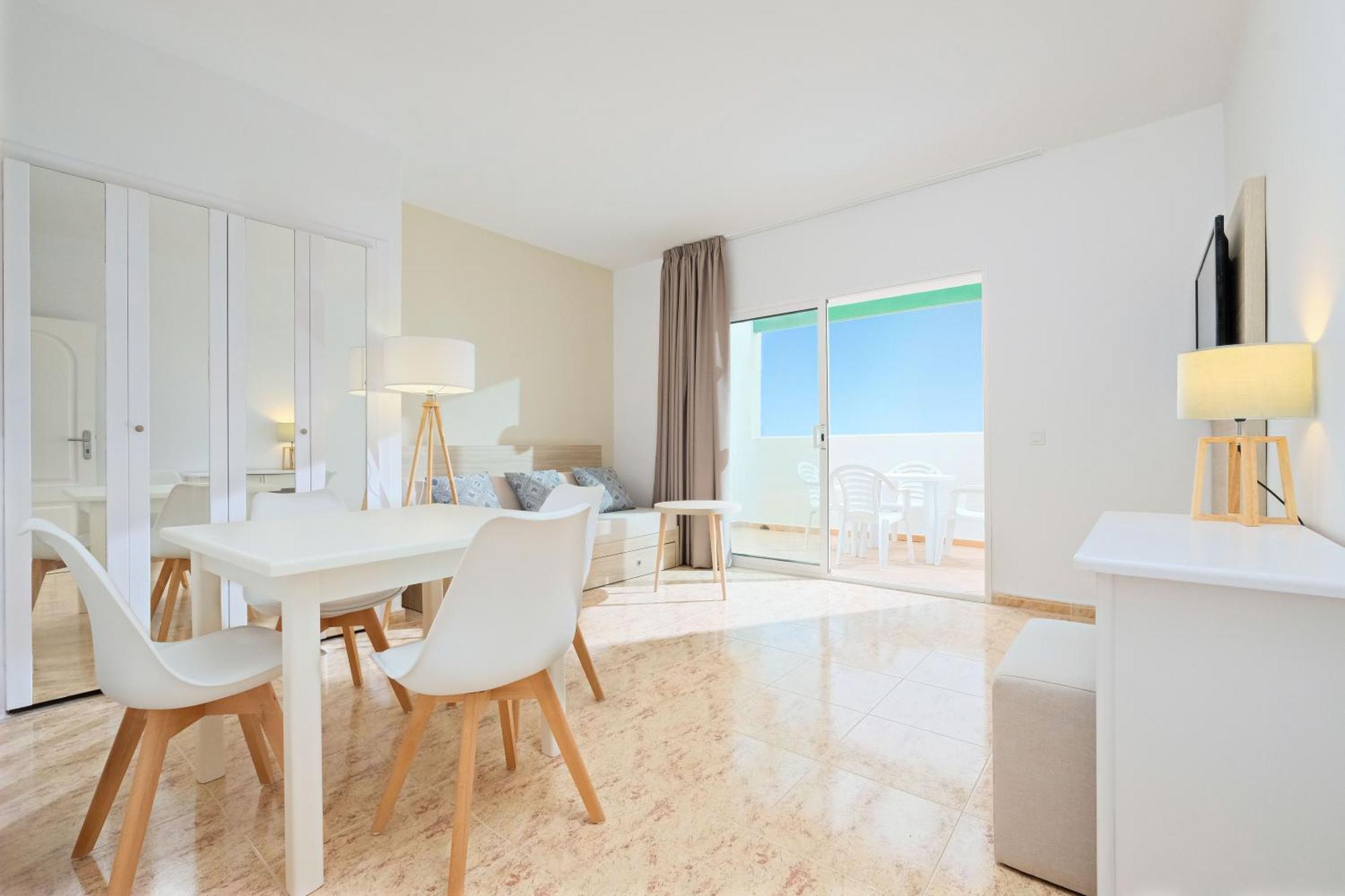 Na Macaret Hotel Moon Dreams Marina Parc חדר תמונה